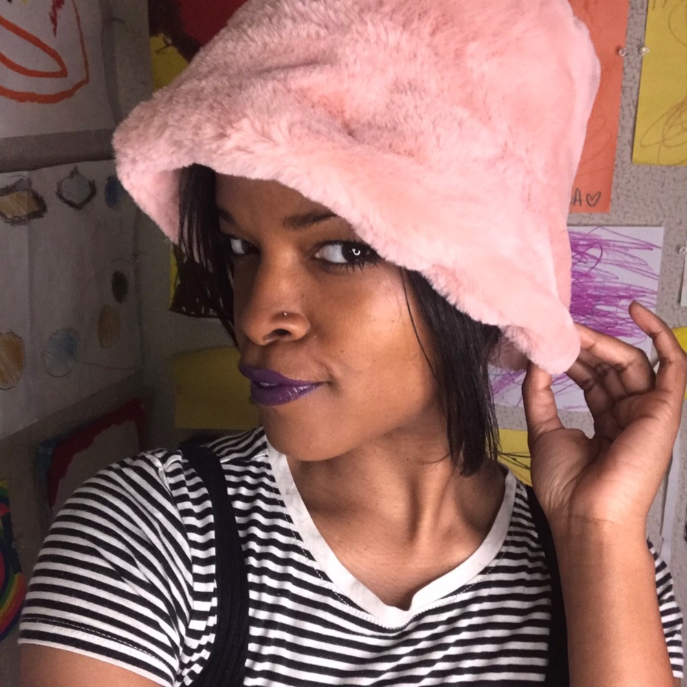 Fuzzy pink bucket hat